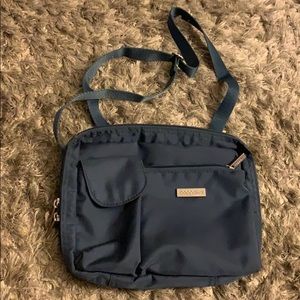 🦄 BAGGALLINI Blue Nylon Crossbody Bag